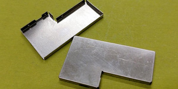 力達(dá)精工為您解答-為什么市場(chǎng)上大多數(shù)用洋白銅屏蔽罩、洋白銅屏蔽框