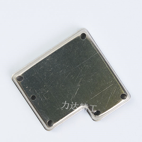 拉伸電磁屏蔽罩