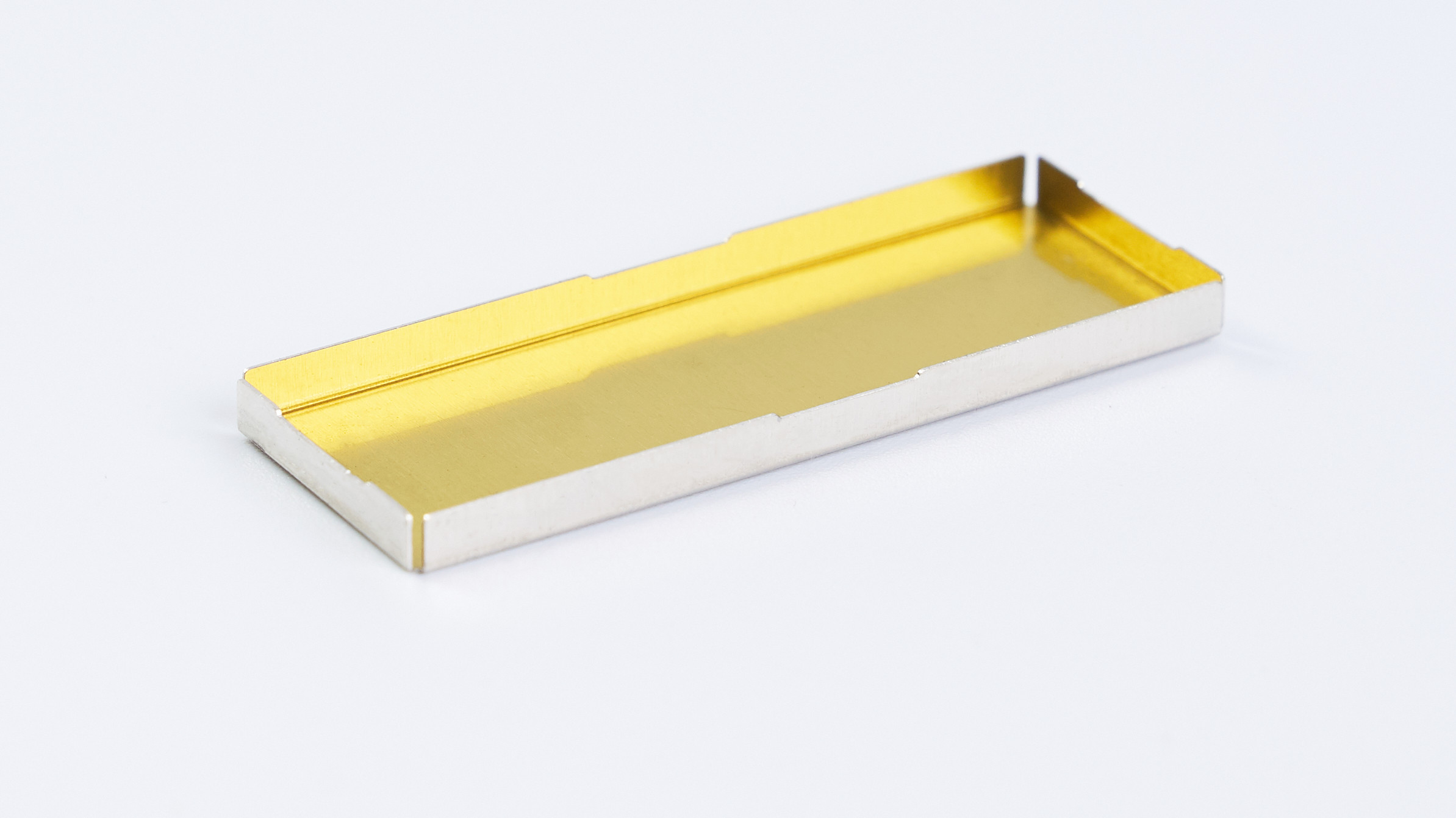 手機屏蔽罩,屏蔽罩設(shè)計,屏蔽罩生產(chǎn)廠家