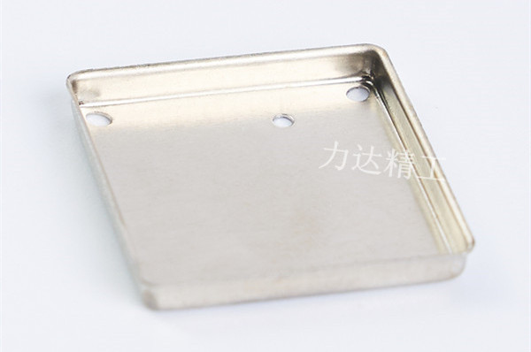 沖壓件模具,模具材料厚度,沖壓件廠家