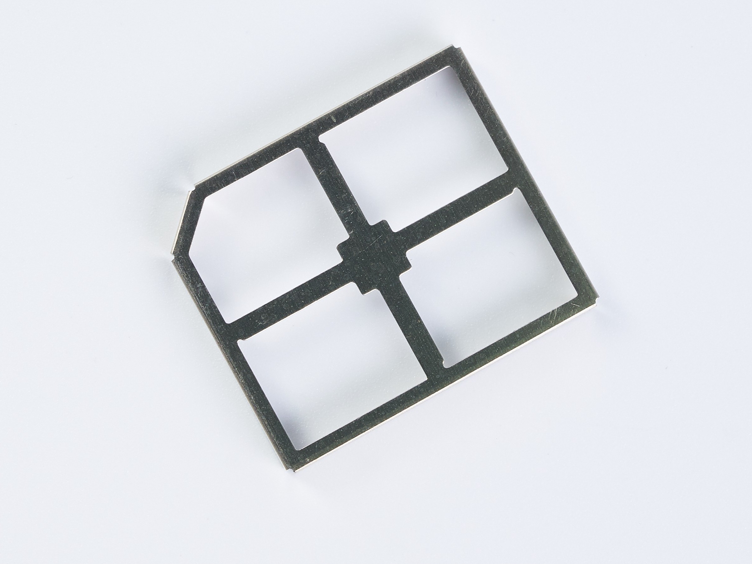 模組主板屏蔽罩定制廠(chǎng)家-免費(fèi)打樣-力達(dá)精工