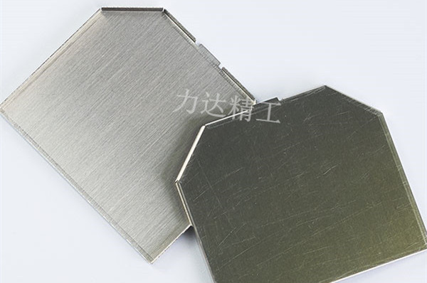 精密五金沖壓件,沖壓件屏蔽罩,沖壓件廠家